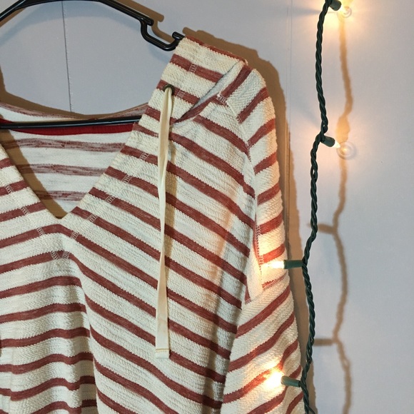 Over-Sized Cream/Red Striped Hoodie / Cover Up - Picture 2 of 4